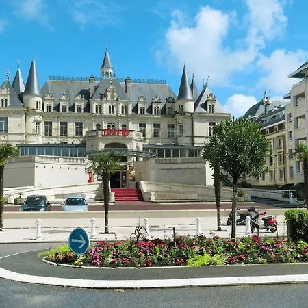 Marines-4 By Interhome *