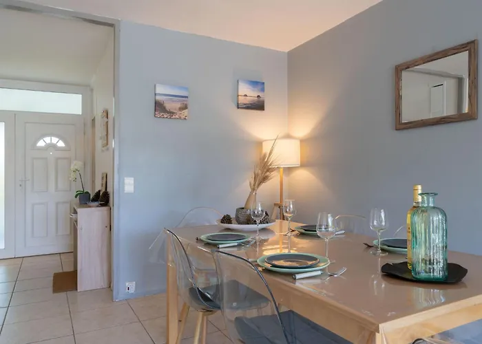 Marines-4 By Interhome