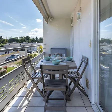 Marines-4 By Interhome